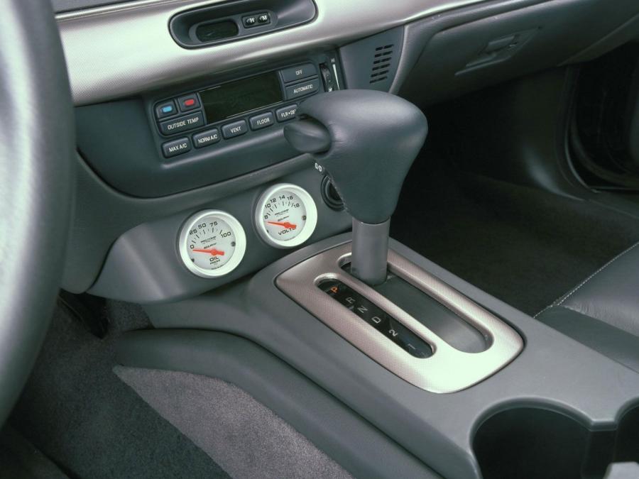  Mercury Marauder 2003 года  (фото 7 из 32)